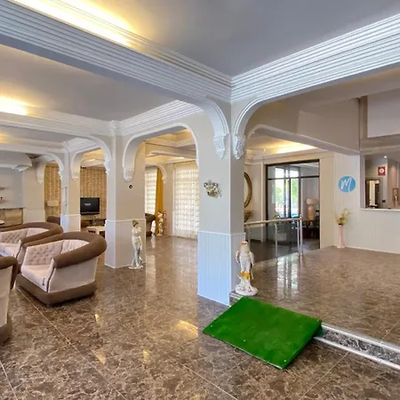 Hotel Medos Beach 3*