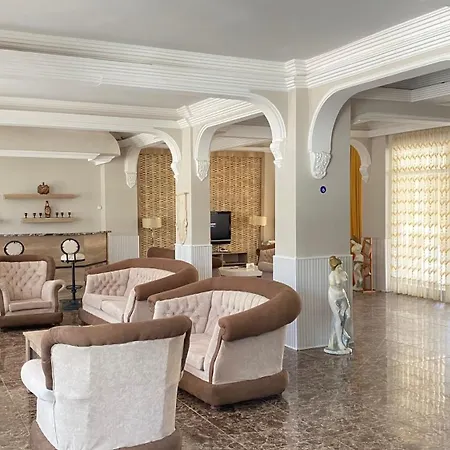 Ξενοδοχείο Medos Beach 3*