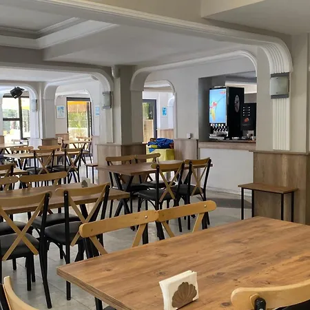 Medos Beach Ξενοδοχείο 3*