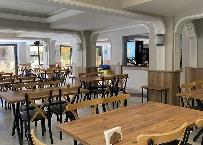 Medos Beach Hotel 3*